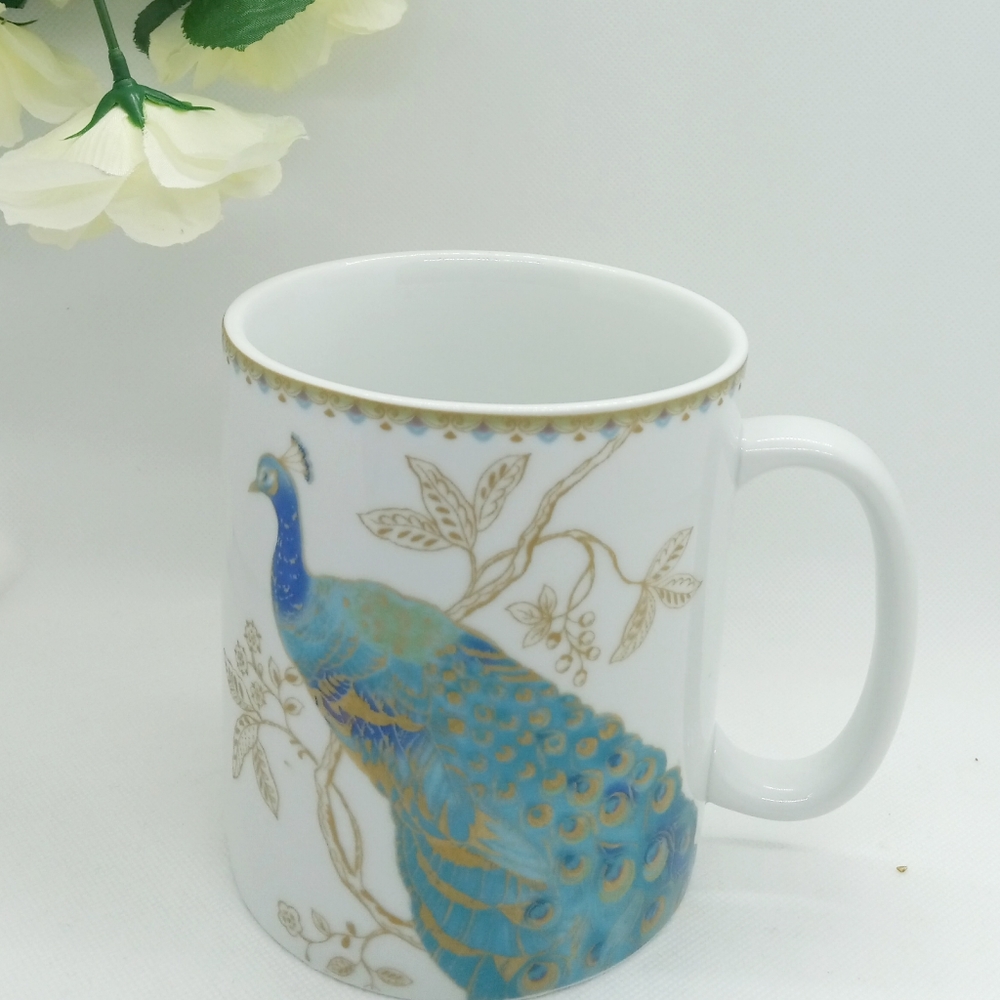 222 Fifth Mug